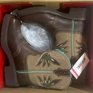 Justin women’s boots Nettie Brown Water Buffalo, size 7